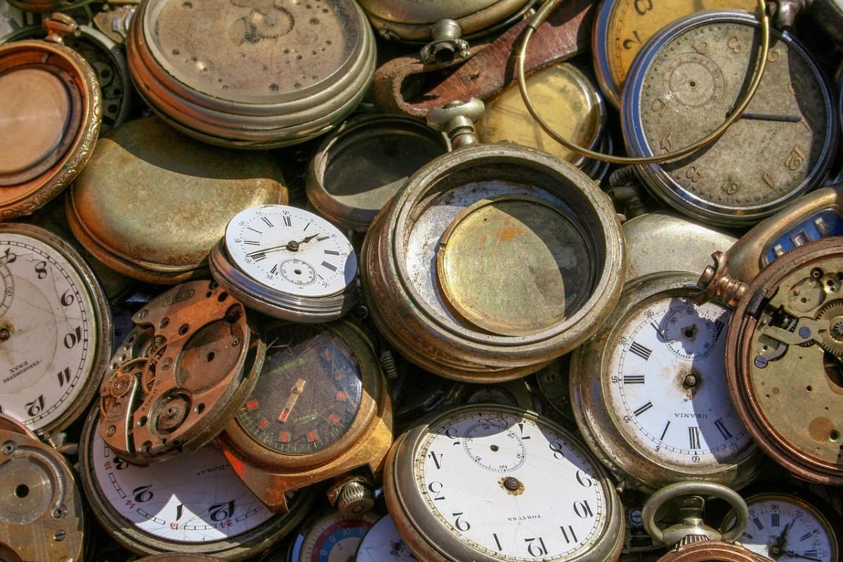 hour-s-object-time-4103126 hour s, object, time-4103126.jpg
